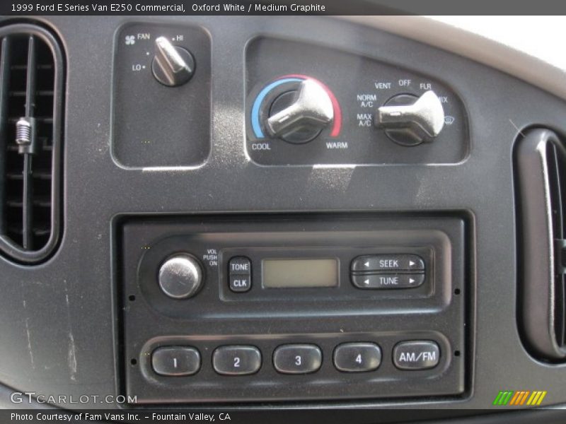 Oxford White / Medium Graphite 1999 Ford E Series Van E250 Commercial