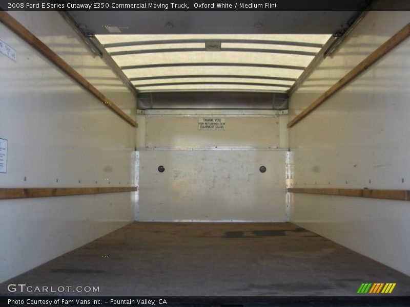 Oxford White / Medium Flint 2008 Ford E Series Cutaway E350 Commercial Moving Truck