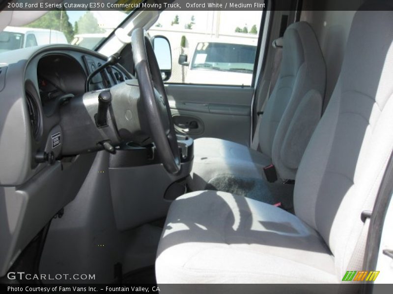 Oxford White / Medium Flint 2008 Ford E Series Cutaway E350 Commercial Moving Truck