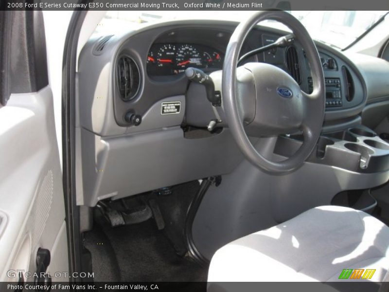 Oxford White / Medium Flint 2008 Ford E Series Cutaway E350 Commercial Moving Truck