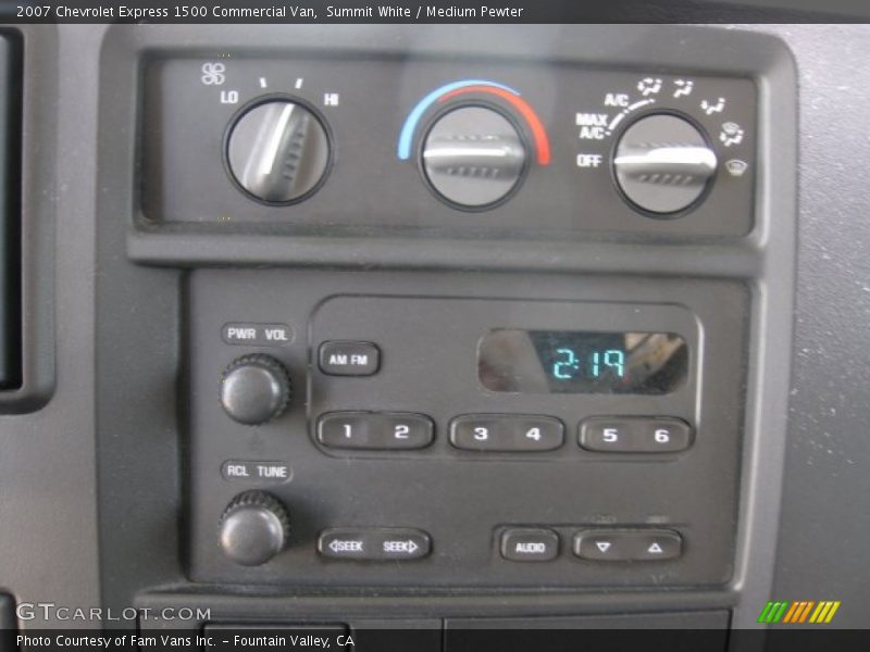 Summit White / Medium Pewter 2007 Chevrolet Express 1500 Commercial Van