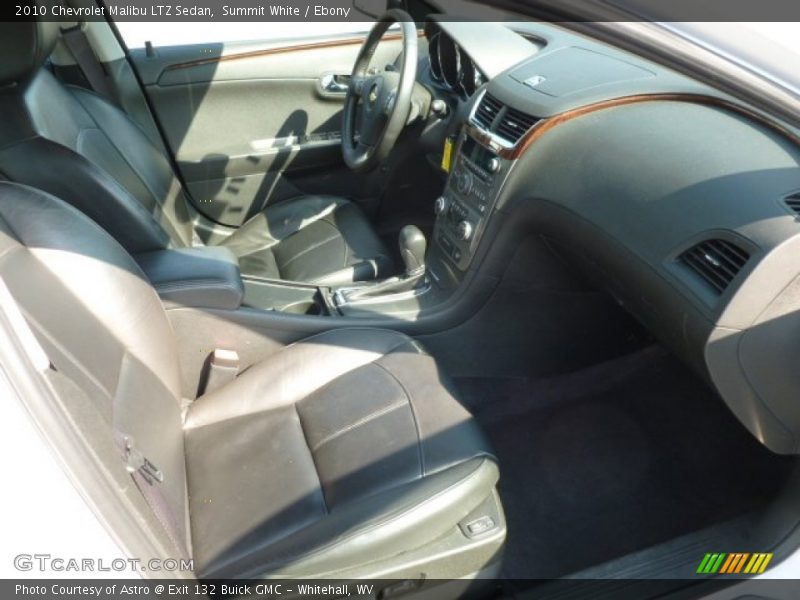 Summit White / Ebony 2010 Chevrolet Malibu LTZ Sedan
