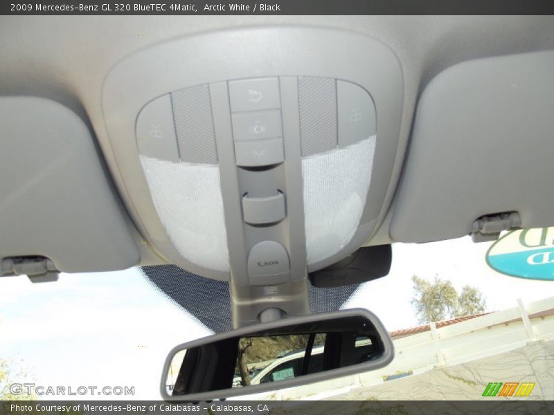 Arctic White / Black 2009 Mercedes-Benz GL 320 BlueTEC 4Matic