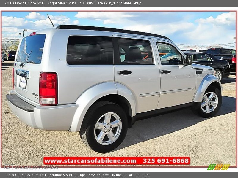 Bright Silver Metallic / Dark Slate Gray/Light Slate Gray 2010 Dodge Nitro SXT
