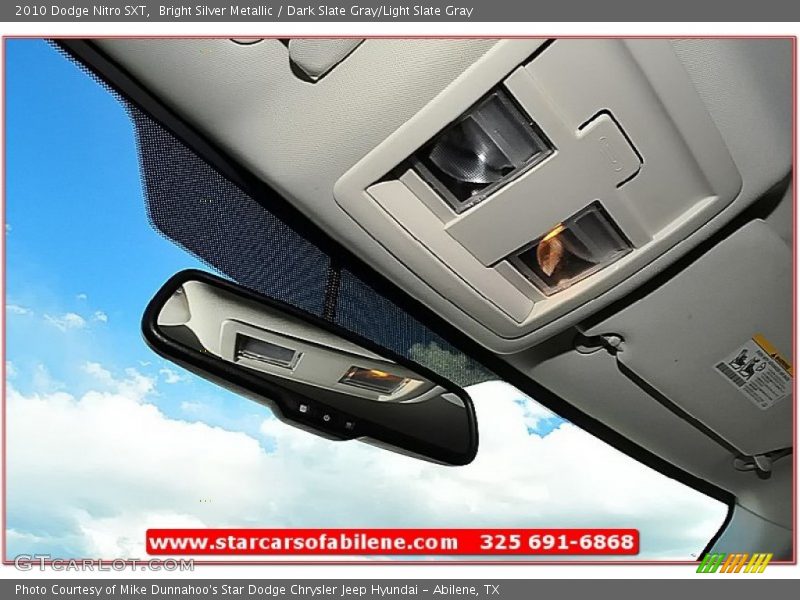Bright Silver Metallic / Dark Slate Gray/Light Slate Gray 2010 Dodge Nitro SXT