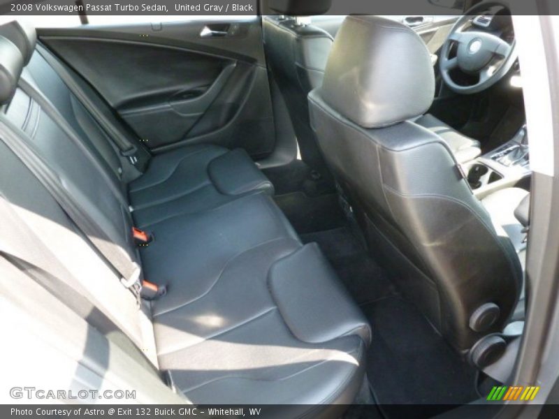 United Gray / Black 2008 Volkswagen Passat Turbo Sedan