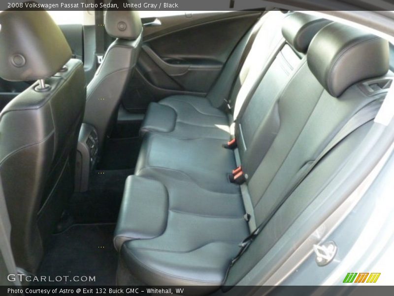 United Gray / Black 2008 Volkswagen Passat Turbo Sedan