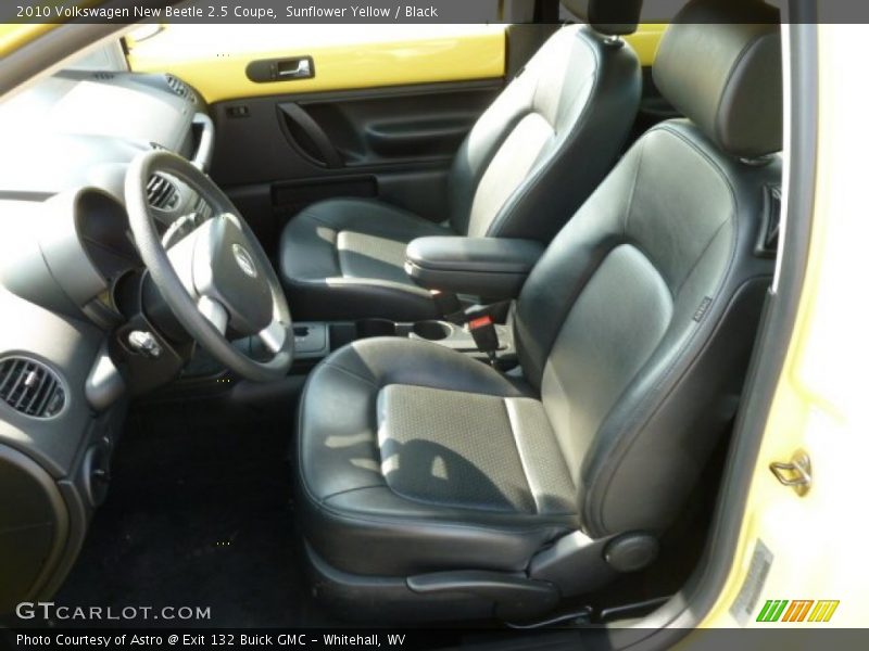 Sunflower Yellow / Black 2010 Volkswagen New Beetle 2.5 Coupe