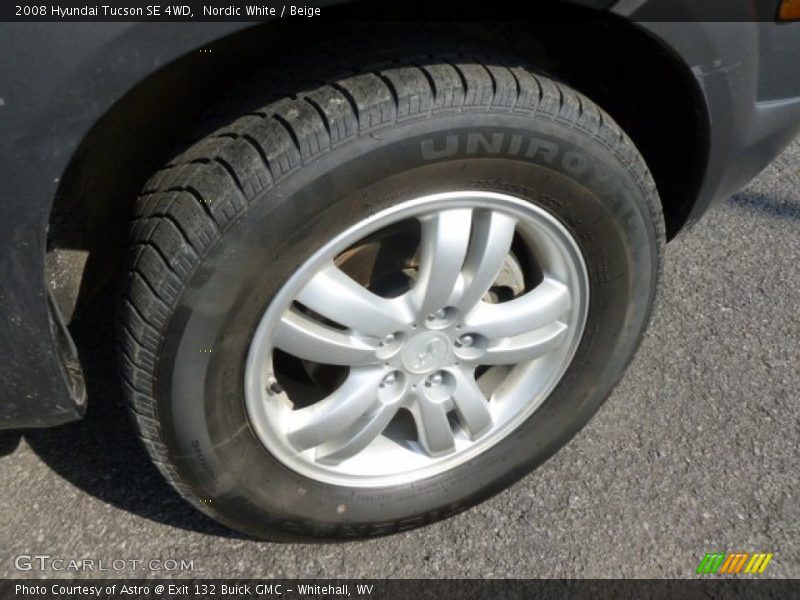 Nordic White / Beige 2008 Hyundai Tucson SE 4WD