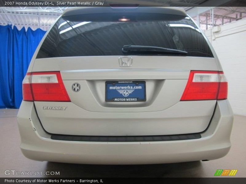 Silver Pearl Metallic / Gray 2007 Honda Odyssey EX-L