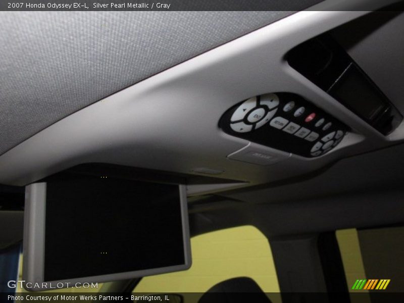 Silver Pearl Metallic / Gray 2007 Honda Odyssey EX-L