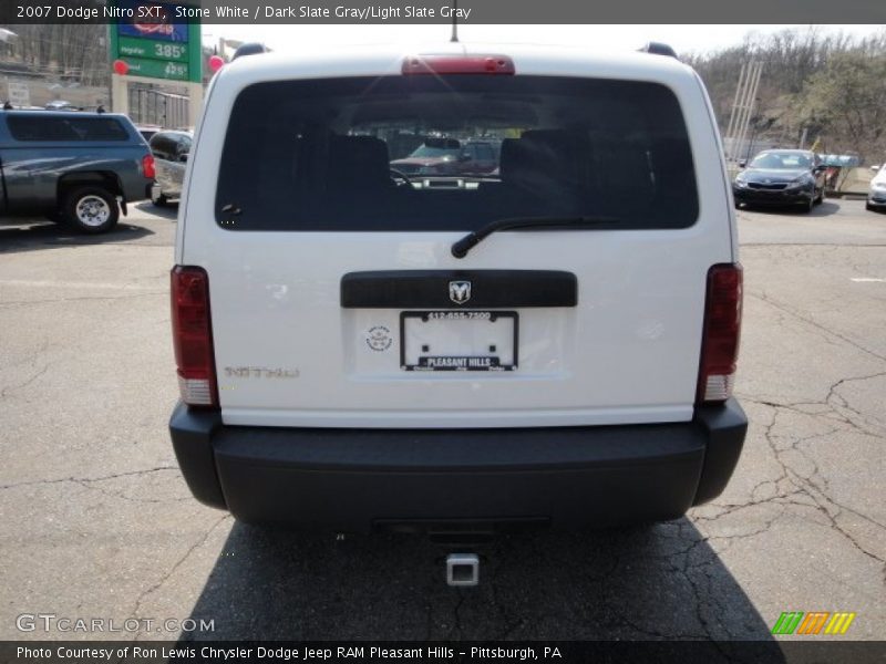 Stone White / Dark Slate Gray/Light Slate Gray 2007 Dodge Nitro SXT