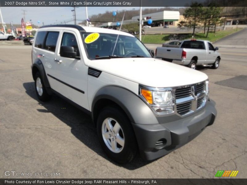 Stone White / Dark Slate Gray/Light Slate Gray 2007 Dodge Nitro SXT