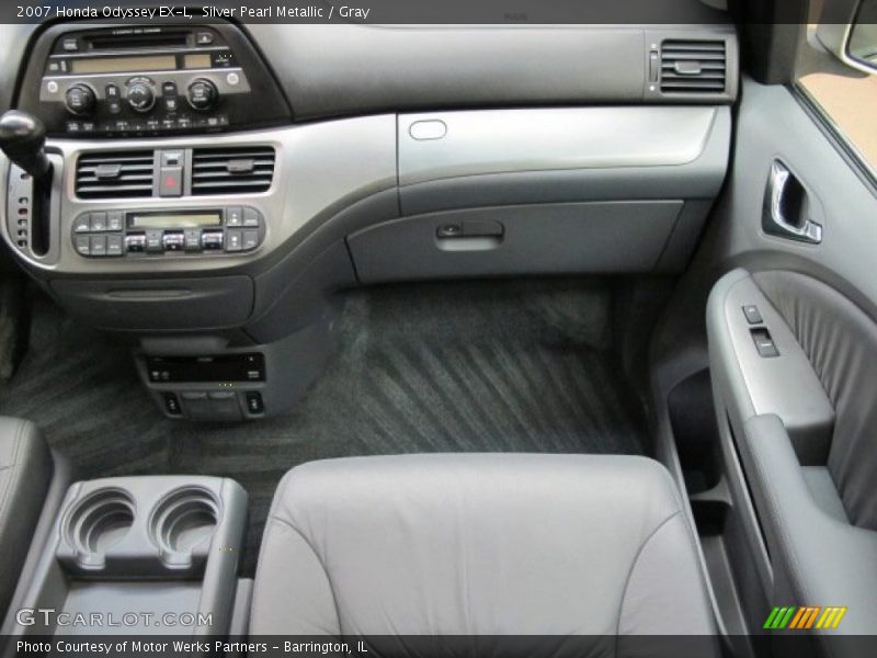 Silver Pearl Metallic / Gray 2007 Honda Odyssey EX-L