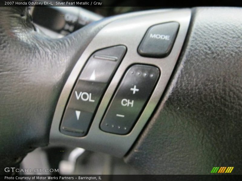 Silver Pearl Metallic / Gray 2007 Honda Odyssey EX-L