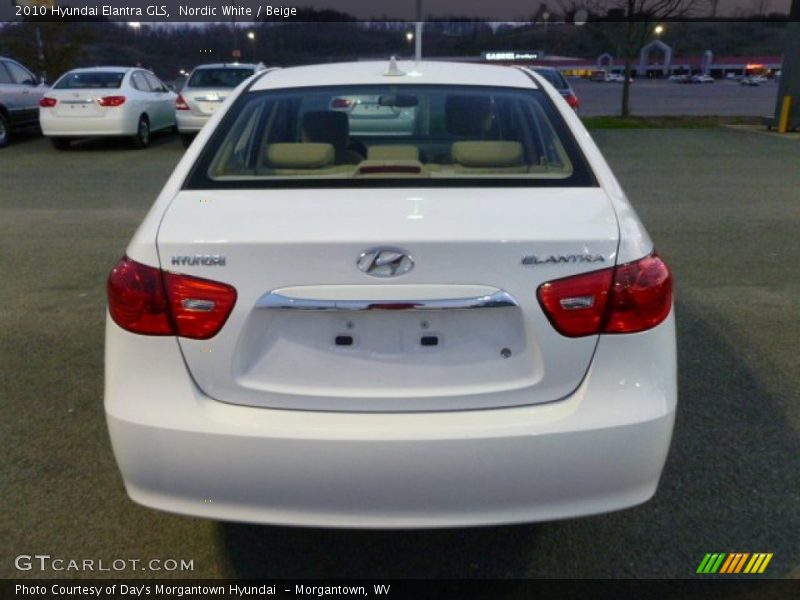 Nordic White / Beige 2010 Hyundai Elantra GLS