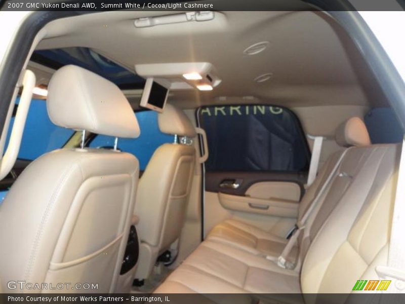 Summit White / Cocoa/Light Cashmere 2007 GMC Yukon Denali AWD