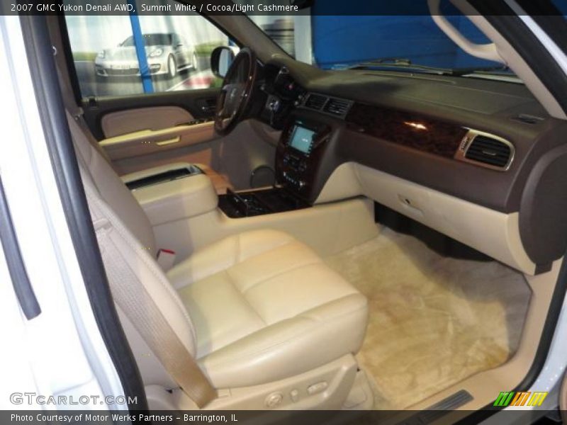 Summit White / Cocoa/Light Cashmere 2007 GMC Yukon Denali AWD