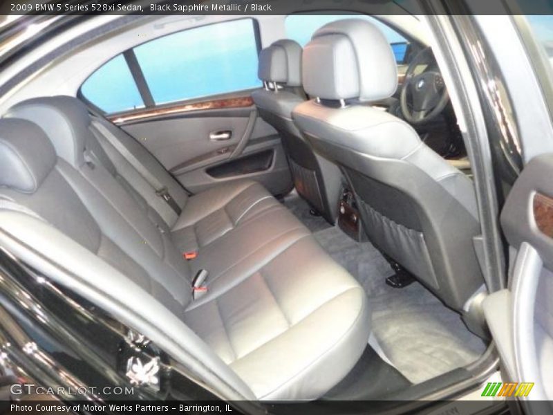 Black Sapphire Metallic / Black 2009 BMW 5 Series 528xi Sedan