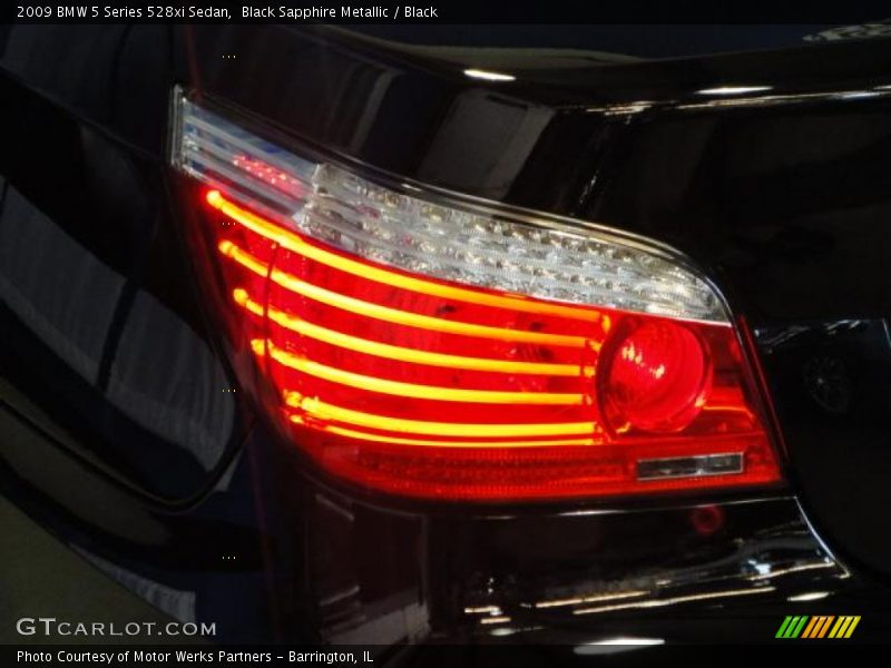 Black Sapphire Metallic / Black 2009 BMW 5 Series 528xi Sedan