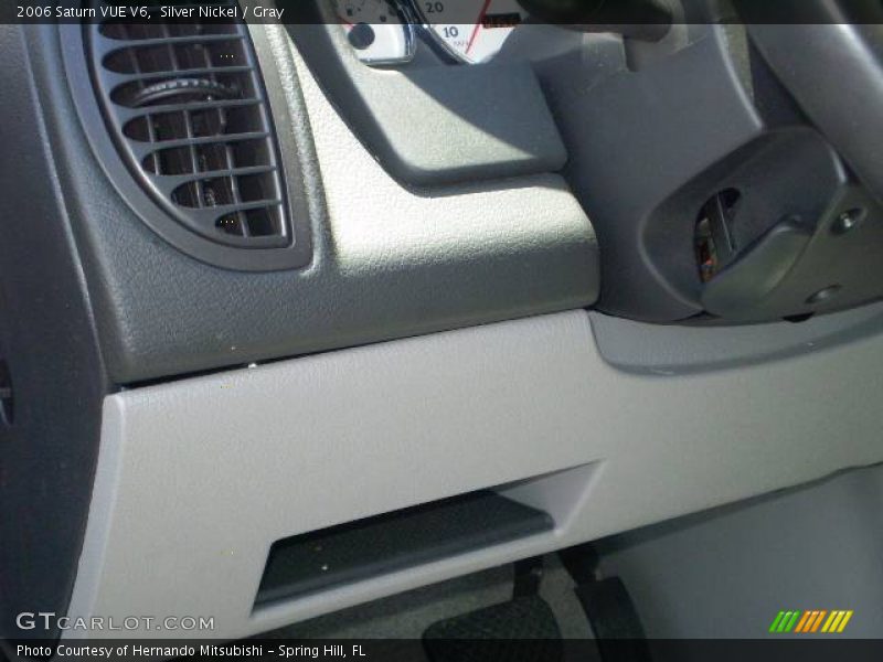 Silver Nickel / Gray 2006 Saturn VUE V6