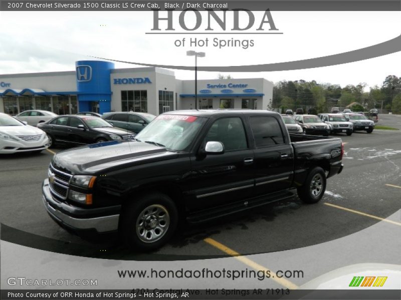 Black / Dark Charcoal 2007 Chevrolet Silverado 1500 Classic LS Crew Cab