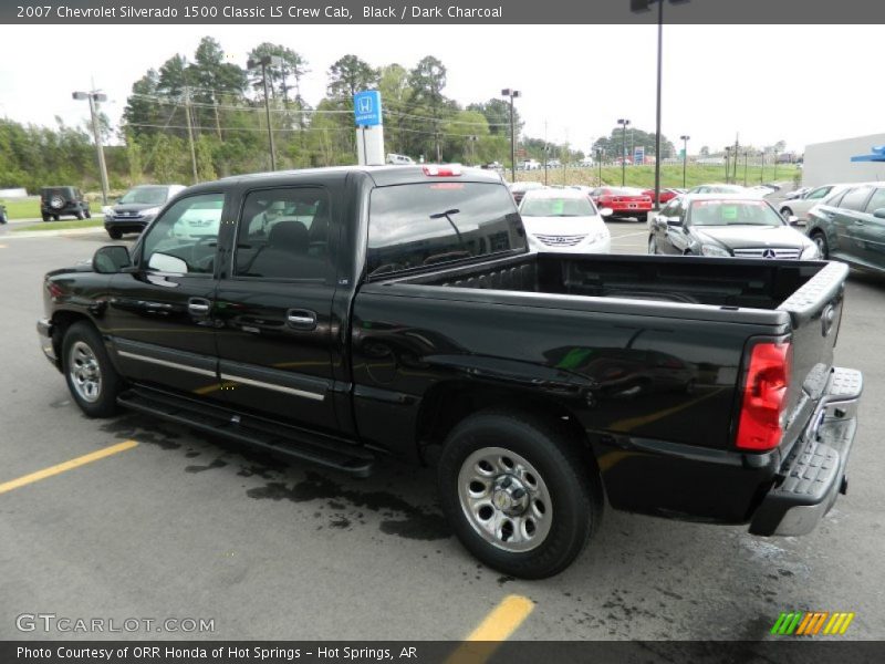 Black / Dark Charcoal 2007 Chevrolet Silverado 1500 Classic LS Crew Cab