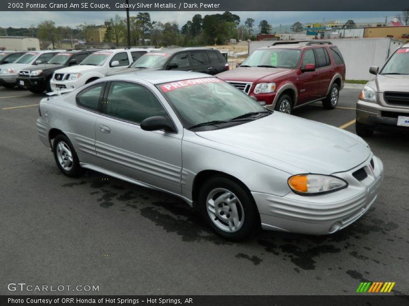 Front 3/4 View of 2002 Grand Am SE Coupe