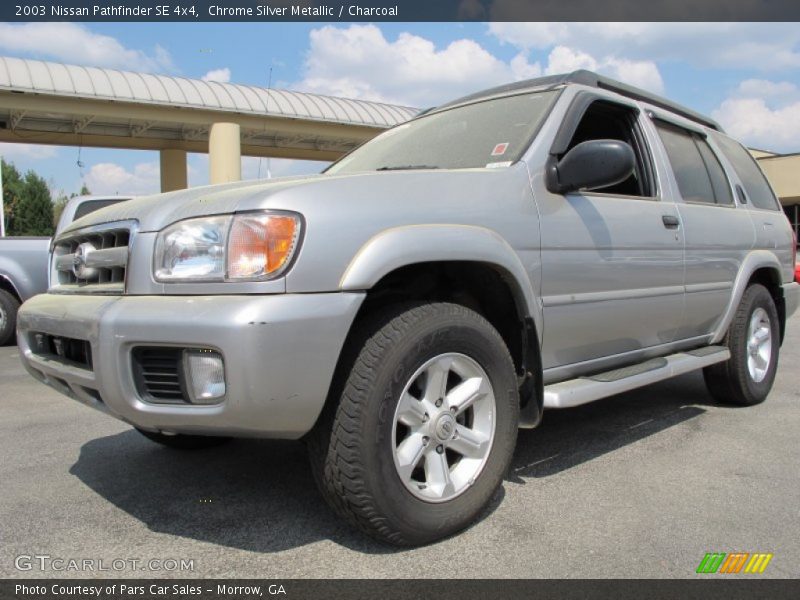 Chrome Silver Metallic / Charcoal 2003 Nissan Pathfinder SE 4x4