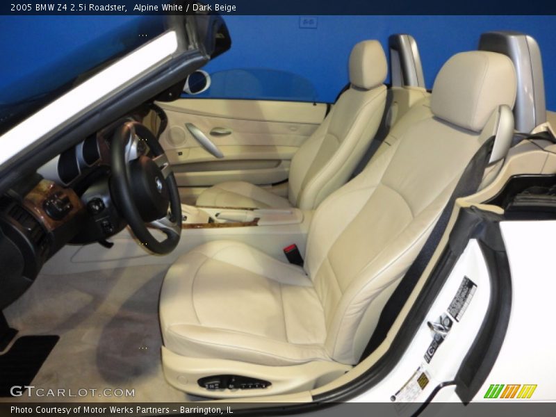 Alpine White / Dark Beige 2005 BMW Z4 2.5i Roadster