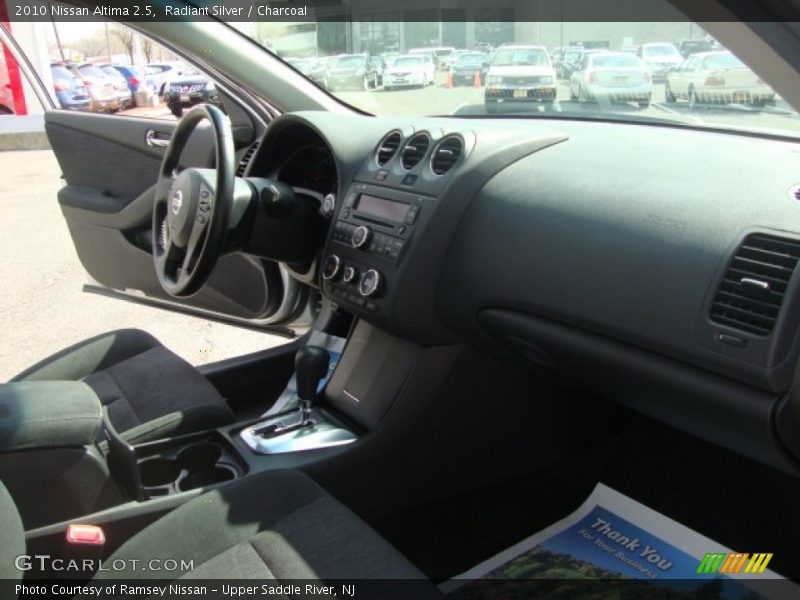 Radiant Silver / Charcoal 2010 Nissan Altima 2.5