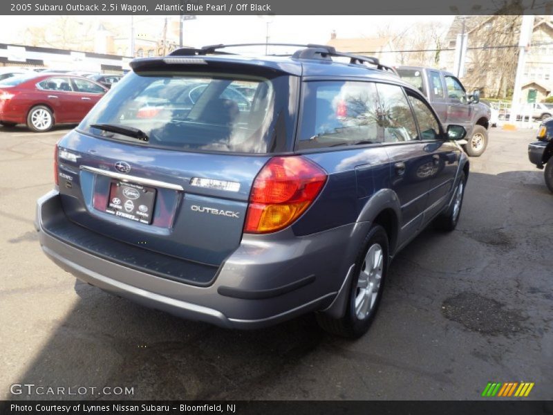 Atlantic Blue Pearl / Off Black 2005 Subaru Outback 2.5i Wagon