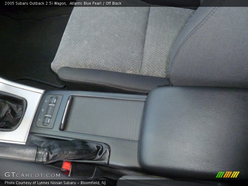 Atlantic Blue Pearl / Off Black 2005 Subaru Outback 2.5i Wagon