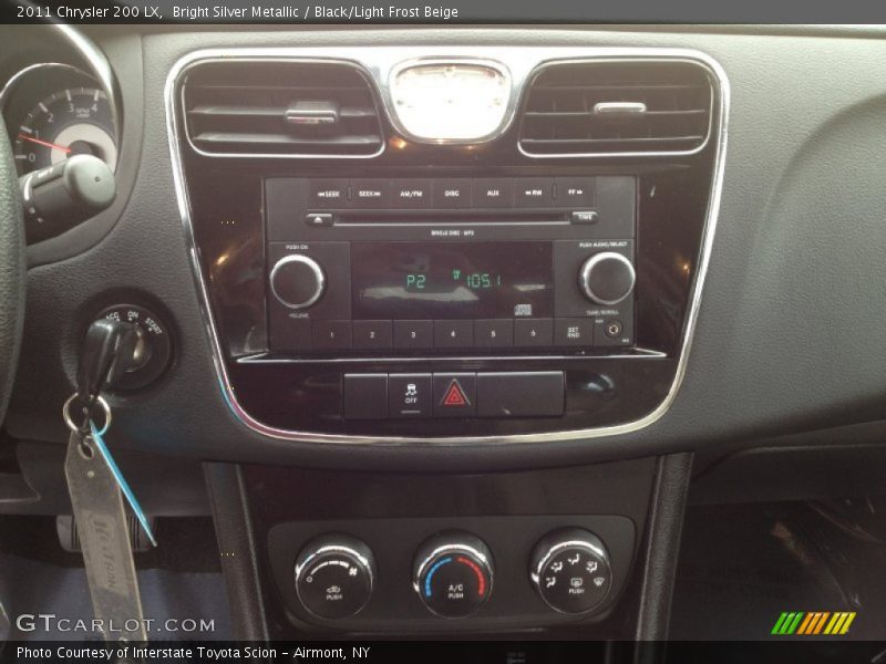 Bright Silver Metallic / Black/Light Frost Beige 2011 Chrysler 200 LX