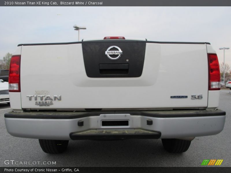 Blizzard White / Charcoal 2010 Nissan Titan XE King Cab