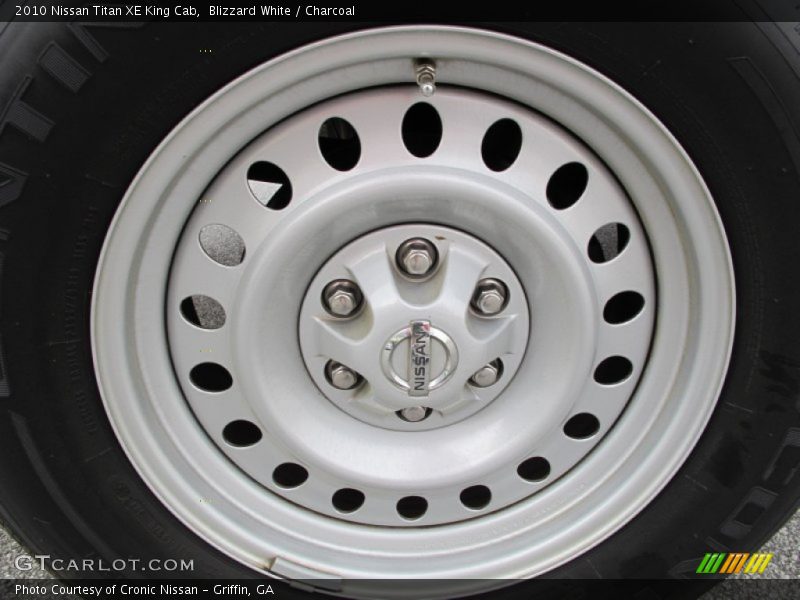 Blizzard White / Charcoal 2010 Nissan Titan XE King Cab