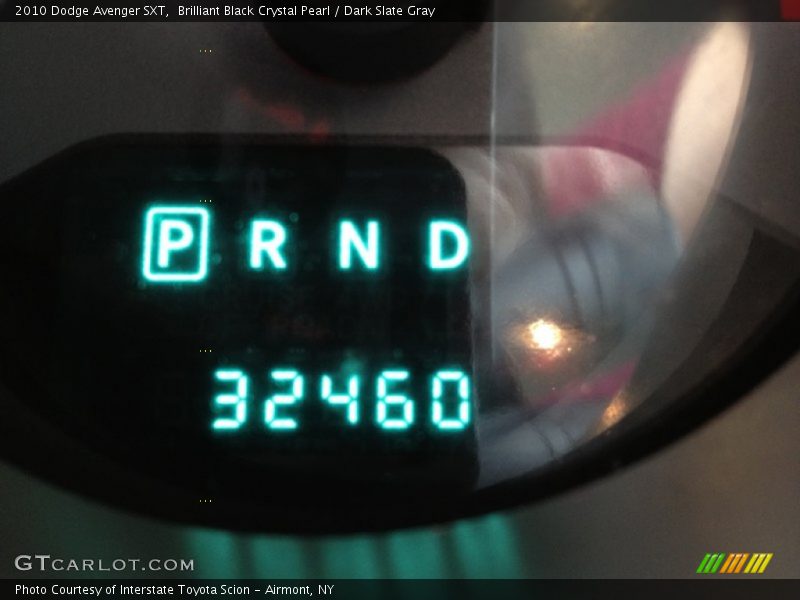 Brilliant Black Crystal Pearl / Dark Slate Gray 2010 Dodge Avenger SXT