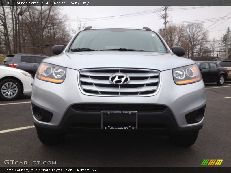 Radiant Silver / Gray 2010 Hyundai Santa Fe GLS