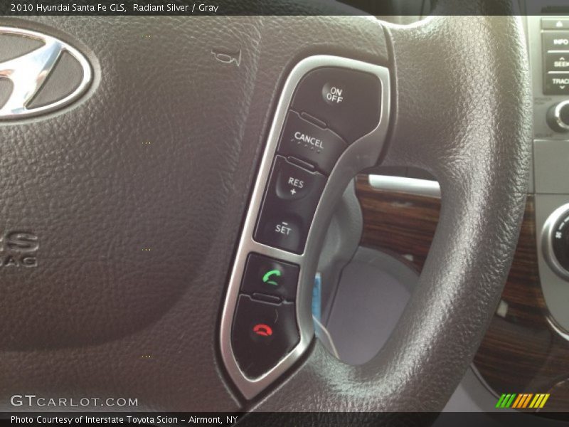 Radiant Silver / Gray 2010 Hyundai Santa Fe GLS
