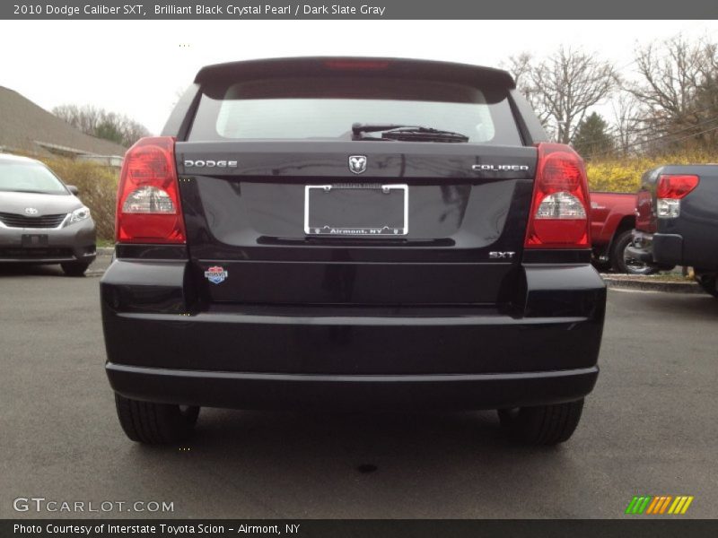 Brilliant Black Crystal Pearl / Dark Slate Gray 2010 Dodge Caliber SXT