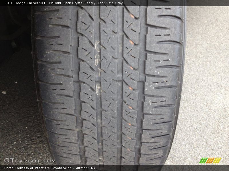 Brilliant Black Crystal Pearl / Dark Slate Gray 2010 Dodge Caliber SXT