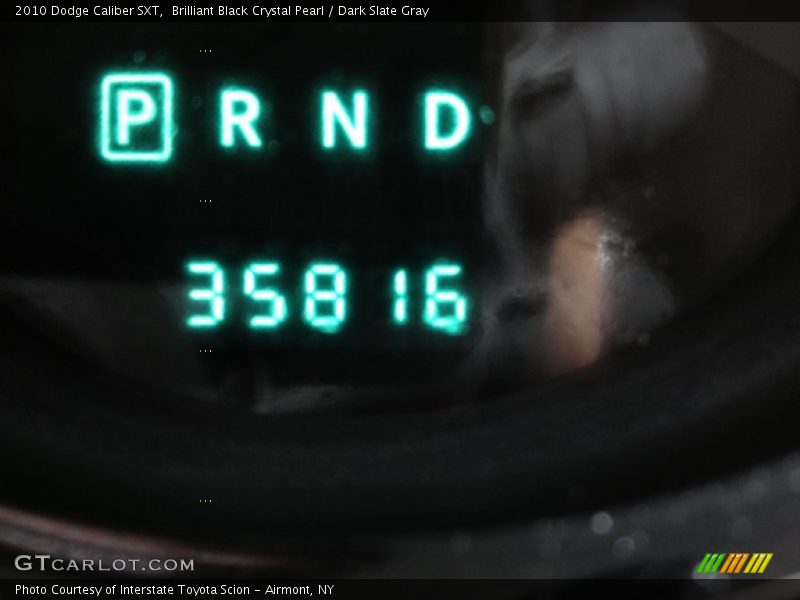 Brilliant Black Crystal Pearl / Dark Slate Gray 2010 Dodge Caliber SXT