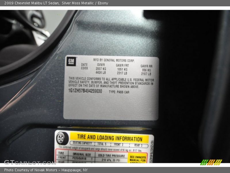 Silver Moss Metallic / Ebony 2009 Chevrolet Malibu LT Sedan