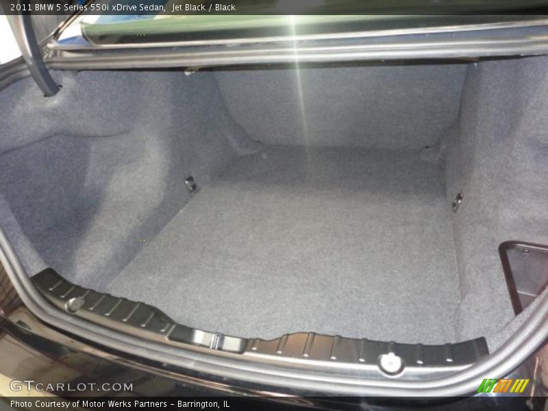  2011 5 Series 550i xDrive Sedan Trunk