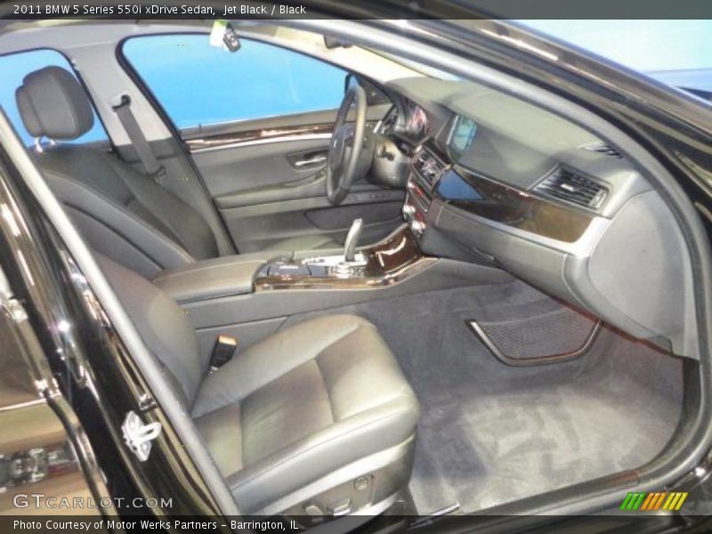 Jet Black / Black 2011 BMW 5 Series 550i xDrive Sedan