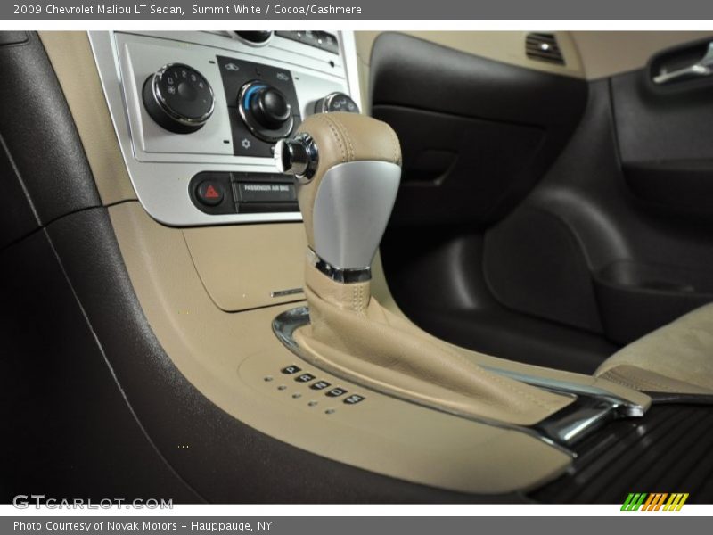 Summit White / Cocoa/Cashmere 2009 Chevrolet Malibu LT Sedan