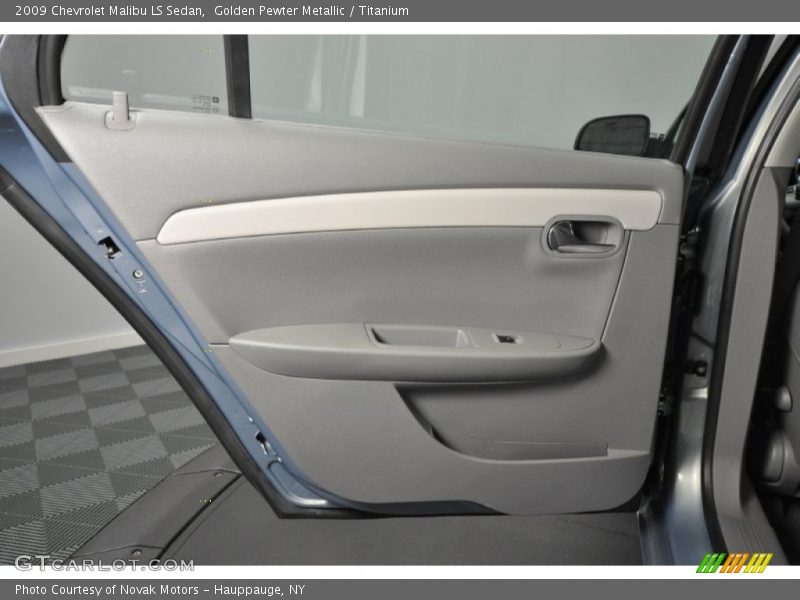 Golden Pewter Metallic / Titanium 2009 Chevrolet Malibu LS Sedan