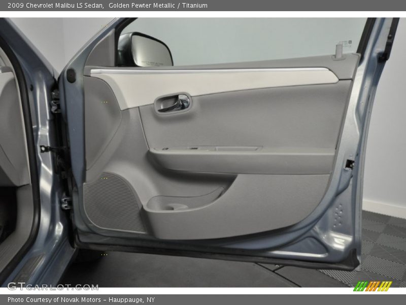 Golden Pewter Metallic / Titanium 2009 Chevrolet Malibu LS Sedan