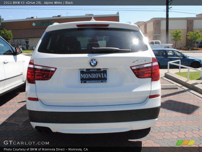 Alpine White / Black 2011 BMW X3 xDrive 28i