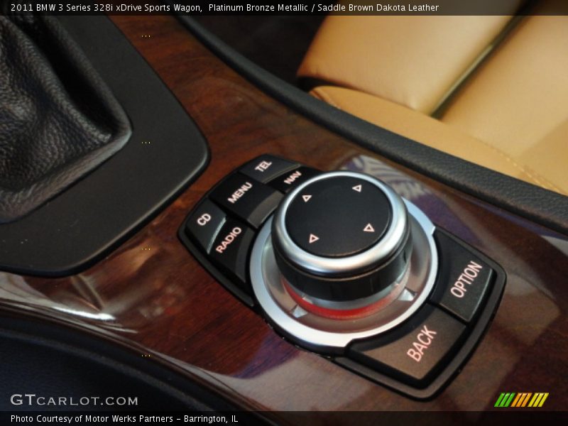 Controls of 2011 3 Series 328i xDrive Sports Wagon